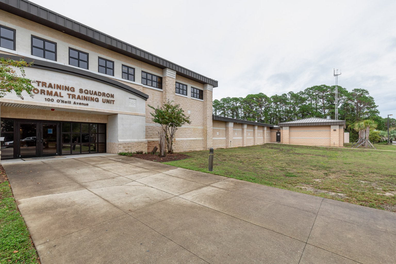 Hurlburt Field Building 90020 Addition | Caldwell Architects